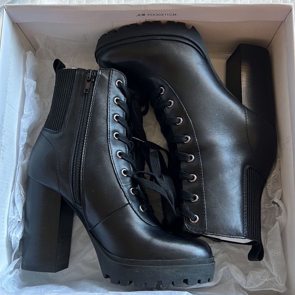 Steve Madden Latch Platform Combat Boots